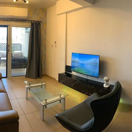 Sunshine Escape Apartment