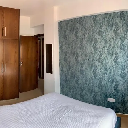 Sunshine Escape Apartment Larnaka
